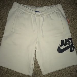 Men’s nike shorts